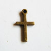 Charm cruz, bronce